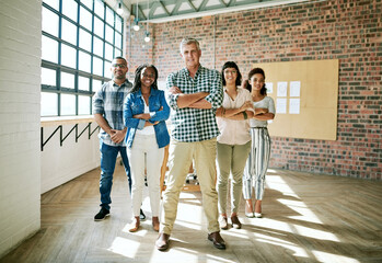 Obraz premium Portrait, business people and boss with arms crossed, startup and creative agency with collaboration. Face, group and employees in modern office, design team and cooperation with leadership or smile