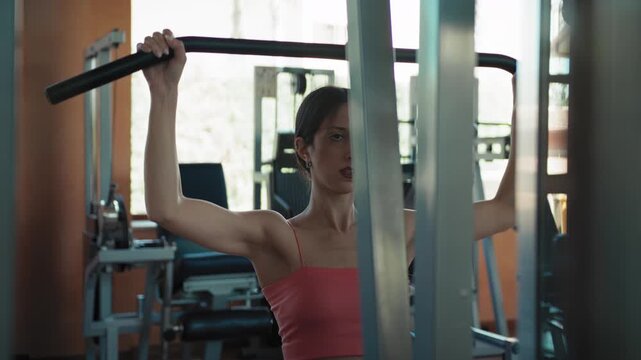 Repetitions Of The Lat Machine Weightlifting 