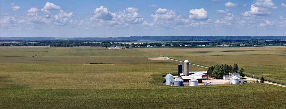 Homestead panorama in the vast corn fields of Northwest Illinois