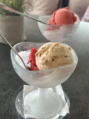 strawberry ice cream