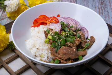 Delicious Pork Donburi: A Nutritious and Hearty Korean Meal