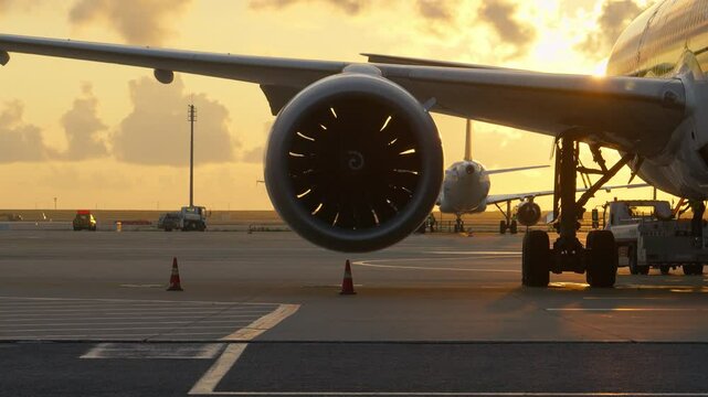 Aircraft maintenance at Shanghai Pudong International Airport