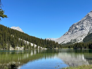 Fototapeta premium lake in the mountains