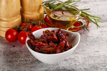 Homemade dry tomatoes with oil