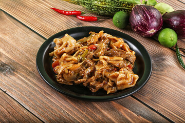 Tibetian cuisine - thenthuk with beef