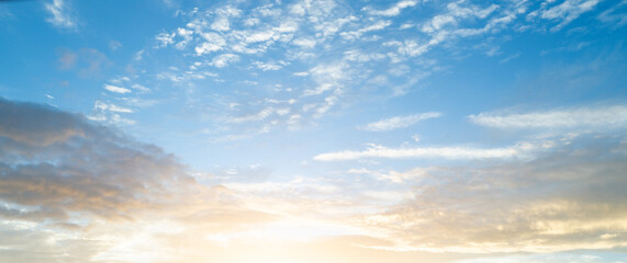 Fototapeta premium Summer blue sky cloud gradient background. Cloudy sky. Vivid cyan blue landscape in environment day horizon skyline view. White clouds on soft sky background. White cloudy sky.