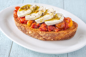 Tomato mozzarella bruschetta