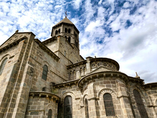 Fototapeta premium Eglise romane de Saint-Nectaire, Puy de Dome, Auvergne-Rhone-Alpes, France