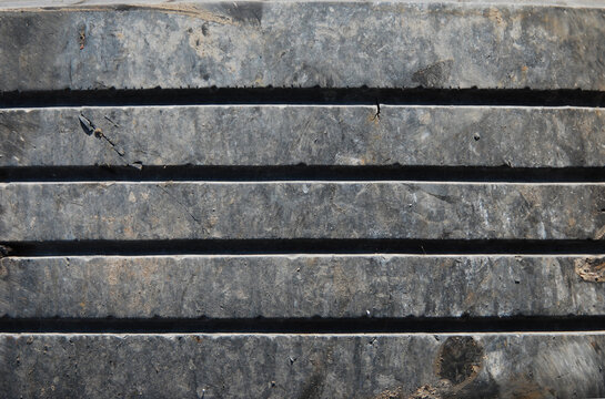 Gomme - Pneumatici - sfasciacarrozze - Discarica - Demolizione