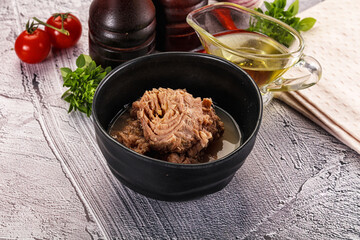 Canned tuna preserve for salad