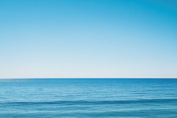 Fototapeta premium Horizon Where a Calm Sea Meets a Clear Sky