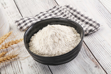 Wheat flour heap for bake