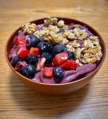 Homemade açaí bowl