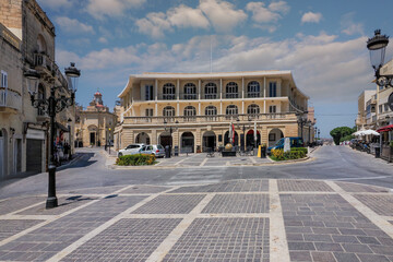 Fototapeta premium RABAT, MALTA - St. Paul's Square is the city's main tourist attraction. It is home to famous monuments, cafes, bars and souvenir shops. July 2024