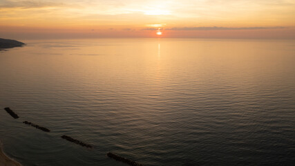 湖陵の海と夕日
