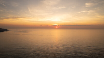 湖陵の海と夕日