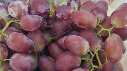 red grapes on the market