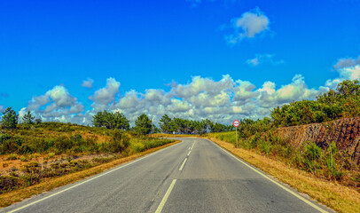 Landtrasse EM1003-1 bei Aljezur, Algarve (Portugal)