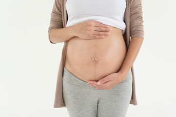 Portrait of Beautiful pregnant woman maternity concept