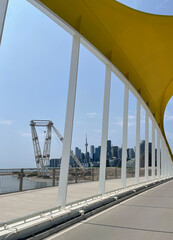 Obraz premium bridge in the city