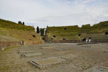 Arena del anfiteatro de Pozzuoli