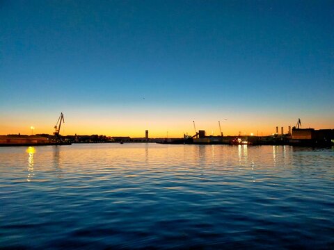Amanecer en el litoral de A Coru&ntilde;a, Galicia