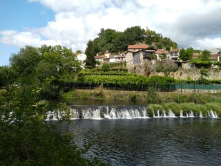 Cascada del r&iacute;o Arnoia a su paso por Allariz, Galicia
