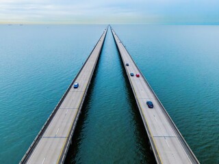 Traffic over the Lake Pontchartrain Causeway Bridge, New Orleans, Louisiana, United States of America.