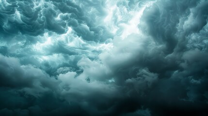 Obraz premium Storm clouds gather ominously in the sky, presaging the arrival of inclement weather.