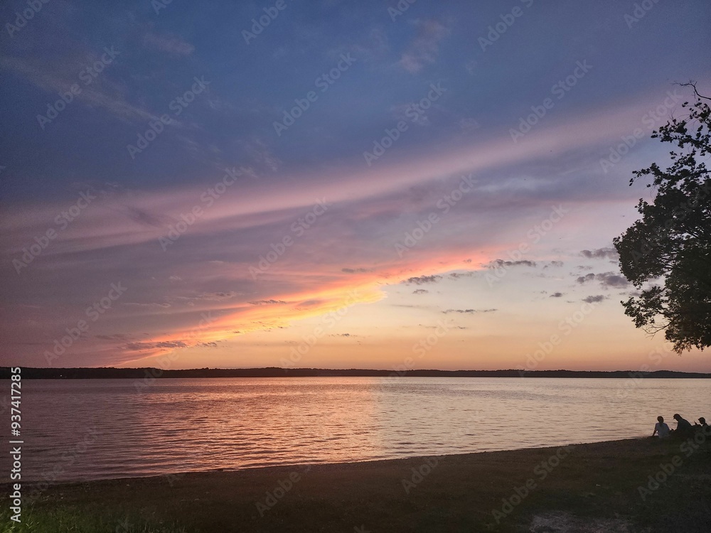 Poster Tranquil lakeside sunset with vibrant colors in the sky.  Kentucky Lake, Tennessee