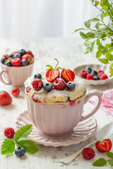 Mixed berry microwave mug cake