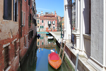  Away from crowds of tourists in Venice, Italy there are many beautiful neighborhoods to explore with much less foot boat traffic.