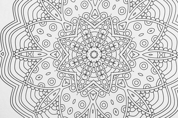 Arrière plan noir et blanc avec motif graphique mandala pour colorier
