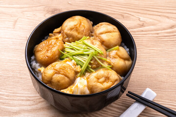 もち麩の卵とじ丼