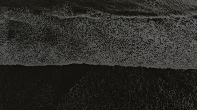 Parecer&iacute;a la Playa negra de Islandia tomada por un drone en la que el misticismo esta presente, sin embargo es Nayarit, Mexico en San Blas. Esta majestuosa playa esta aqu&iacute;. 