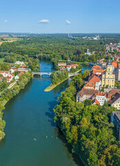 Die sehenswerte Donaustadt Neuburg im Luftbild, Blick auf die historische Altstadt