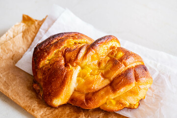 コーン入りバター醤油パン