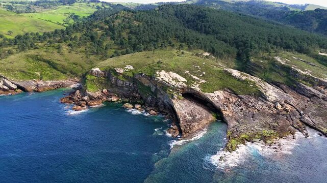 Monte Jaizkibel Paramoudras, Cueva Mari, Hondarribia Gipuzkoa.. Stock-11