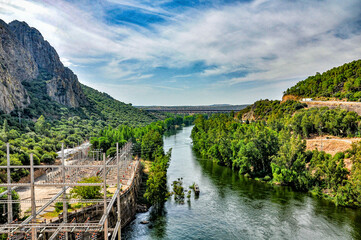Fototapeta premium The García Sola Reservoir, created by damming the Guadiana river, is located in the town of Talarrubias in the autonomous community of Extremadura