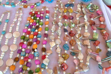 Margarita also known as Pearl Island.
The sale of handicrafts to tourists includes typical objects as well as pieces made with coral, and many pearls!