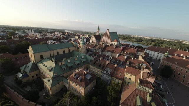 This stunning aerial tour of Warsaw, Poland, showcases the city s rich history and culture. From the Old Town to the Royal Castle, youll see some of the most iconic landmarks in the city. You ll also