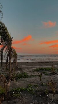 Sonnenuntergang am Meer in el Paredon