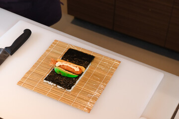 making sushi