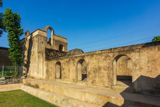 Warungboto site was previously a guest house for the king and his family, which was built by Sultan Hamengkubuwono II when he was still a prince with name Pangeran Rejakusuma, located on Yogyakarta