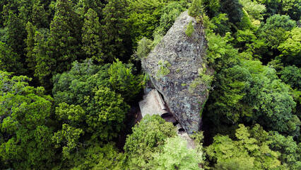 日本の「岩屋神社」の写真