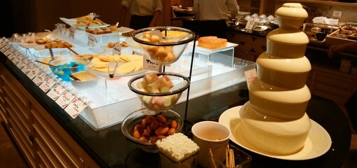 It is a Japanese food that is popular in Japan and liked by Japanese people.