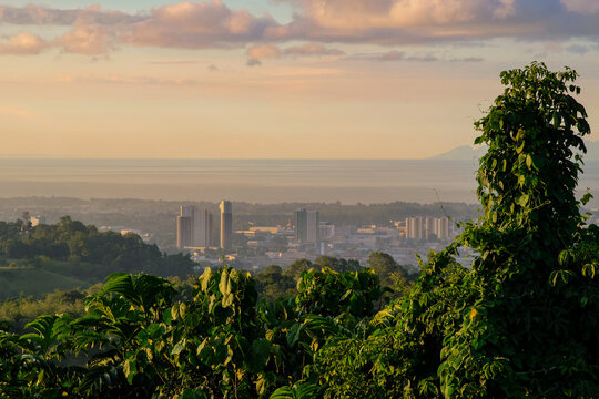 Cagayan De Oro sunset view from Eden&rsquo;s Solace.