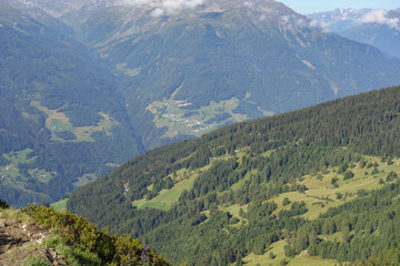 Obraz premium Wandern in den österreichischen Alpen