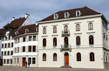 Häuser auf dem Münsterplatz in Basel