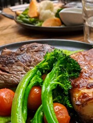 Grilled steak with vegetables